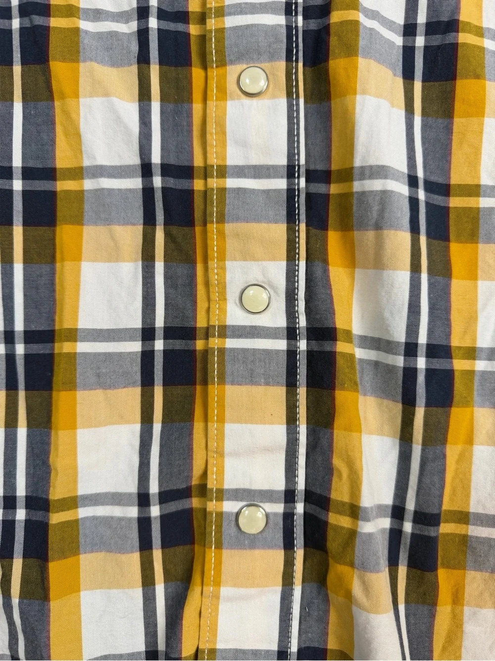 Levi's‎ Short Sleeve Plaid Button-Down Shirt With Pearl Snaps M